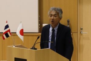 Professor Kobayashi giving a lecture
